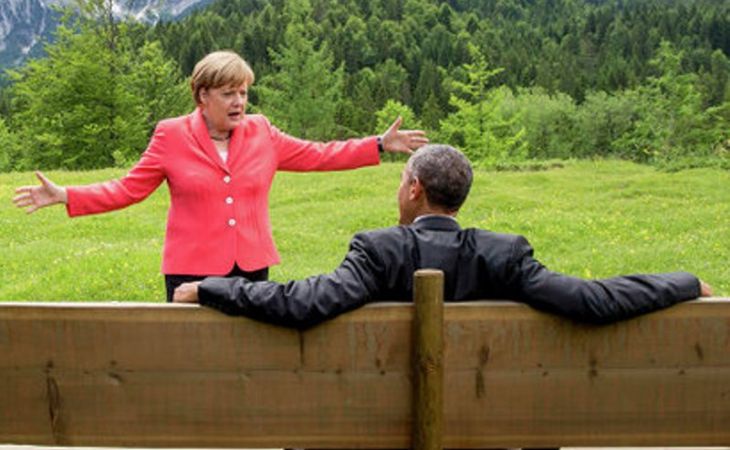 Фото Меркель, "танцующей" для Обамы на G7, взорвало Интернет