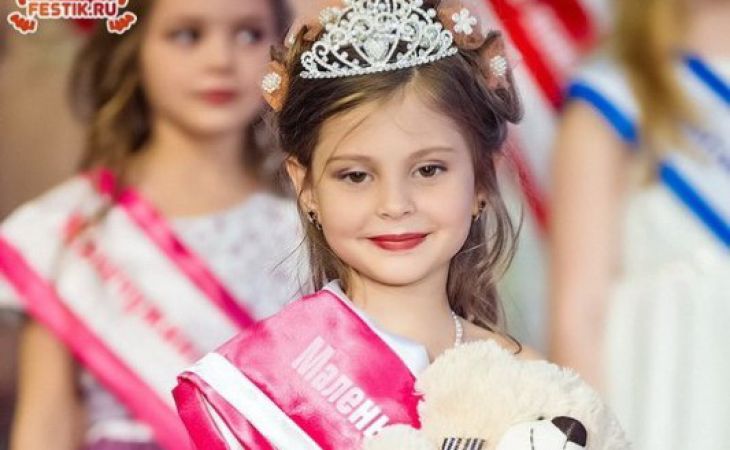 Юная жительница Рубцовска одержала победу в конкурсе "Сибирская красавица – 2015"