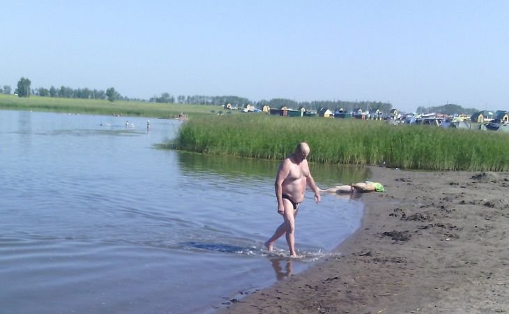Мертвый житель Кемерово пролежал несколько часов рядом с отдыхающими на алтайском озере