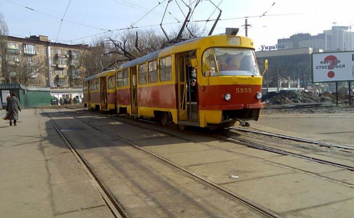 Маршруты трамваев в Барнауле изменят из-за ремонта переездов