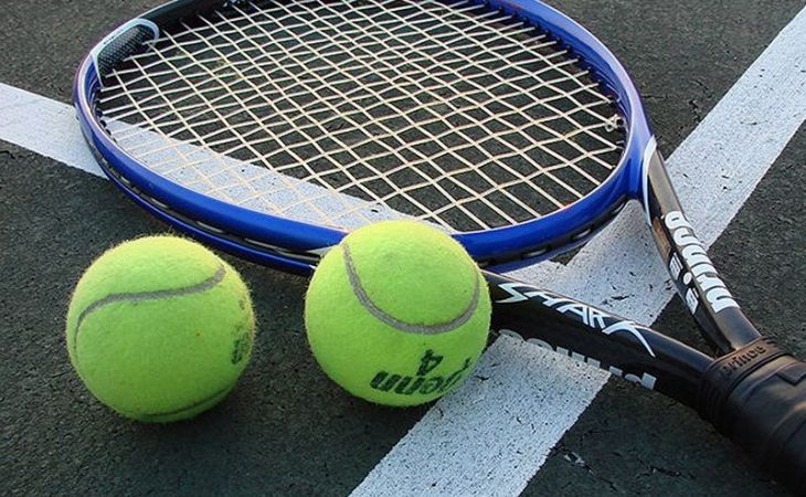 Теннисист отказался от соревнований после того, как соперник сообщил ему об измене его девушки
