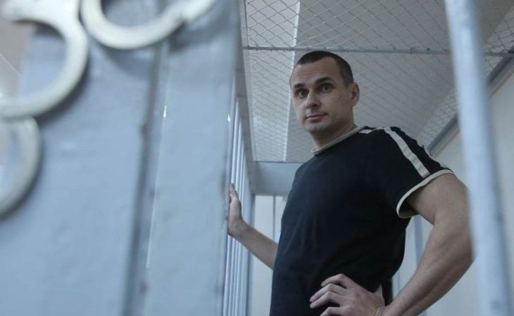 Российский суд приговорил Олега Сенцова к 20 годам в день, когда Васильеву "отмазали"