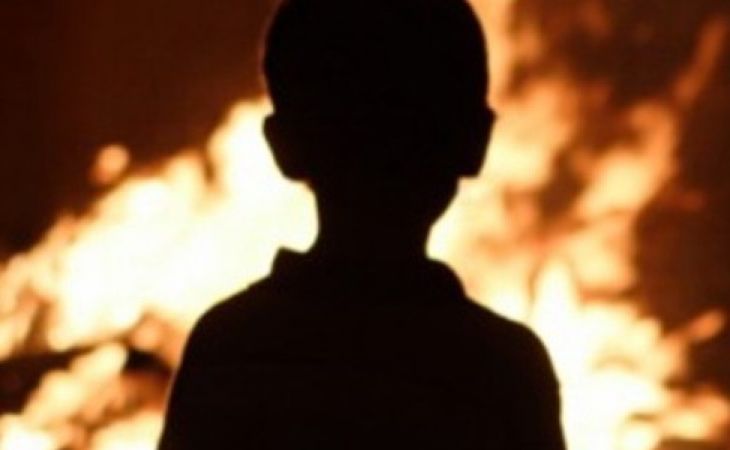 Двое малолетних детей погибли при пожаре в Новоалтайске