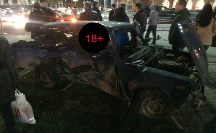 ДТП в самом центре Барнаула стало причиной гибели женщины, трое пострадали