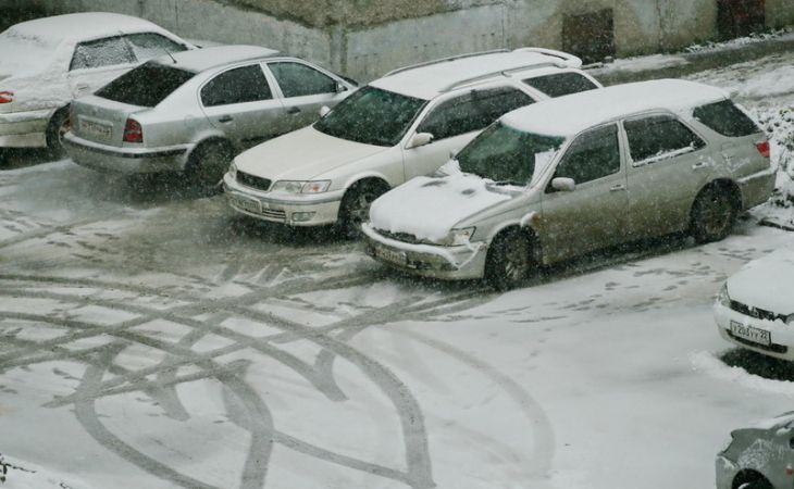Снег выпал на Алтае и стал причиной роста ДТП