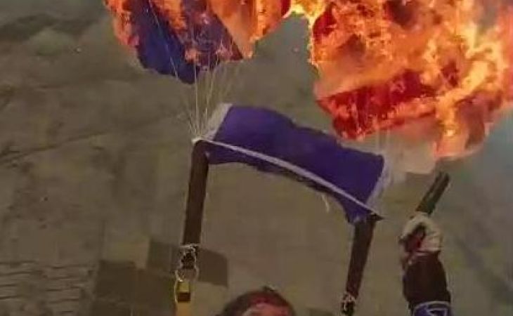Американка сняла на видео, как поджигает собственный парашют
