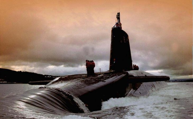 Великобритания ищет российскую подлодку у берегов Шотландии