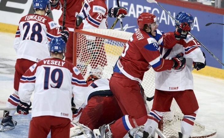 Сборная России по хоккею победила чехов на молодежном чемпионате мира
