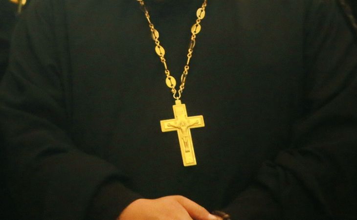 В Воронеже осудили бомжа, который в одежде священника пытался изнасиловать подростка