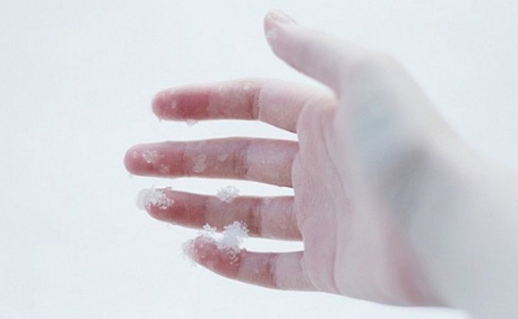 Обморожение кисти руки рубцовским школьником на уроке физкультуры обернулось уголовным делом
