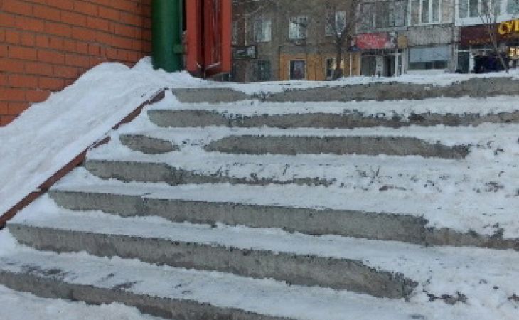 Алтайские следователи проверят барнаульскую "лестницу-убийцу"