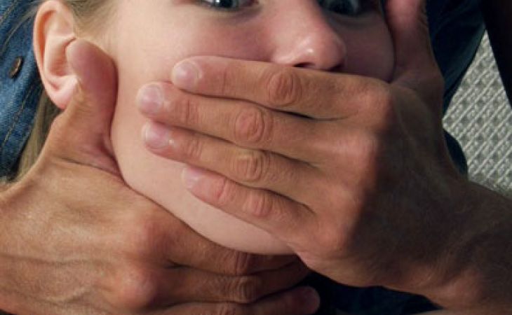 Коллекторы изнасиловали должницу в Новосибирской области