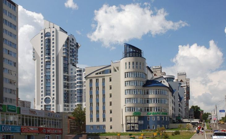 Цены на вторичное жилье в Барнауле упали до уровня 2007 года