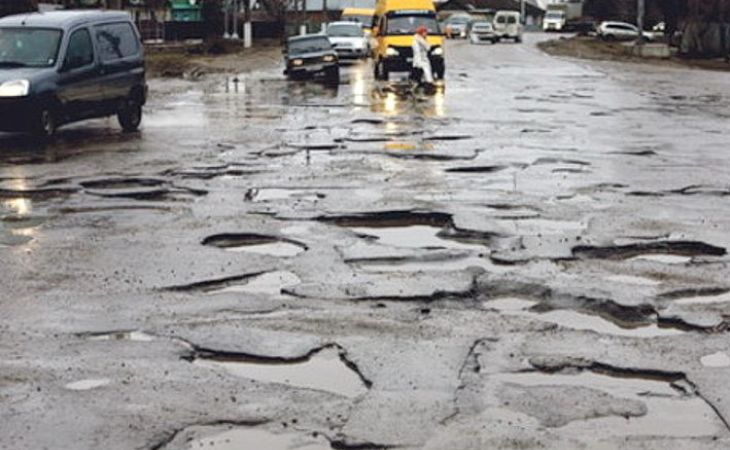 Алтайскому краю выделили 82,5 млн рублей на ремонт дорог