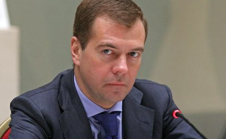 Россияне просят Путина отправить Медведева в отставку