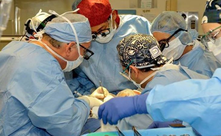Российского пациента готовят к первой в мире операции по пересадке головы