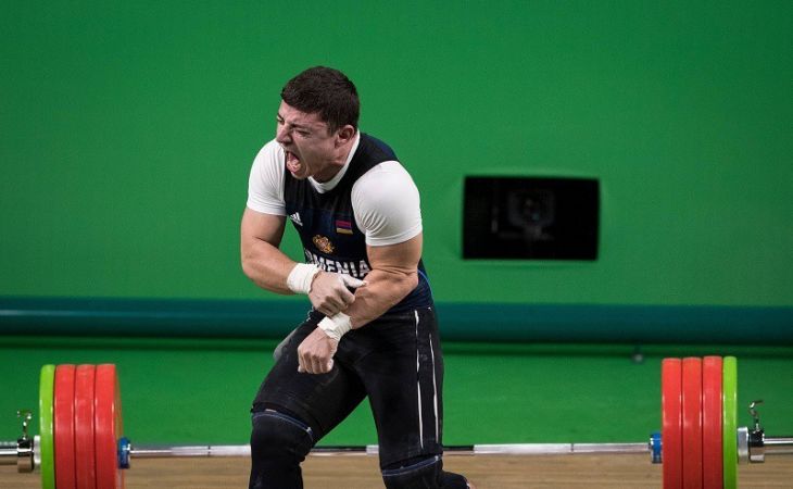 Армянский тяжелоатлет получил жуткую травму на Олимпиаде в Рио. Видео