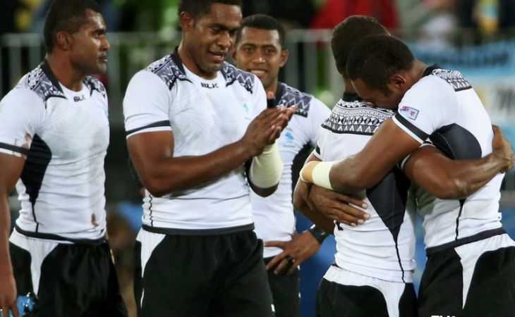 Сборная Фиджи завоевала золото на первом в истории ОИ турнире по регби-7