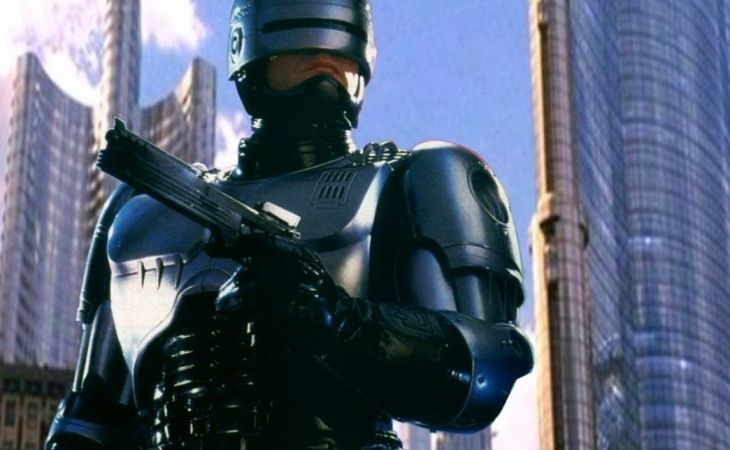 Первый в мире робот-полицейский появится в Дубае