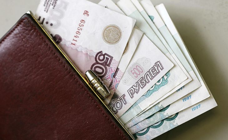 Около 85% россиян недовольны своими зарплатами