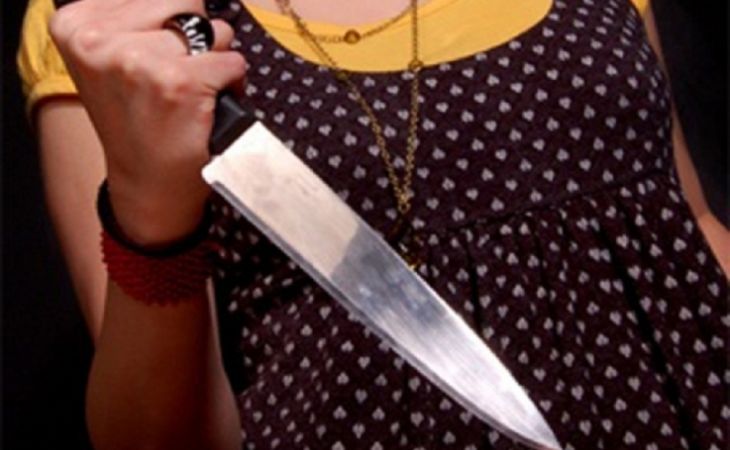 15 ударов ножом: жительница Алтайского края жестоко убила гражданского мужа