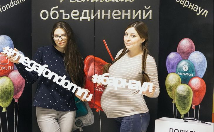 Масштабный семейный праздник "Фестиваль объединений" прошёл в Барнауле