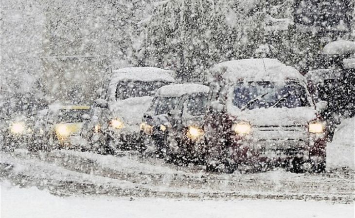 Метели, порывистый ветер и сильные снегопады: в Алтайском крае объявлено штормовое предупреждение