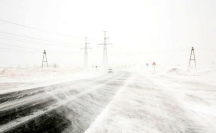 Движение ограничили на нескольких участках трасс в Алтайском крае из-за непогоды