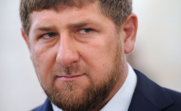 Кадыров раскритиковал главу Минобрнауки за запрет платков в школах