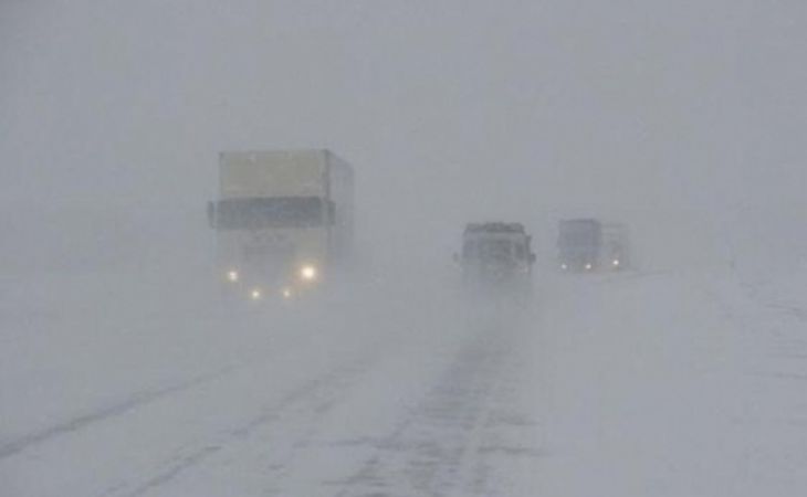 Штормовое предупреждение из-за снегопадов и сильного ветра объявлено в Алтайском крае