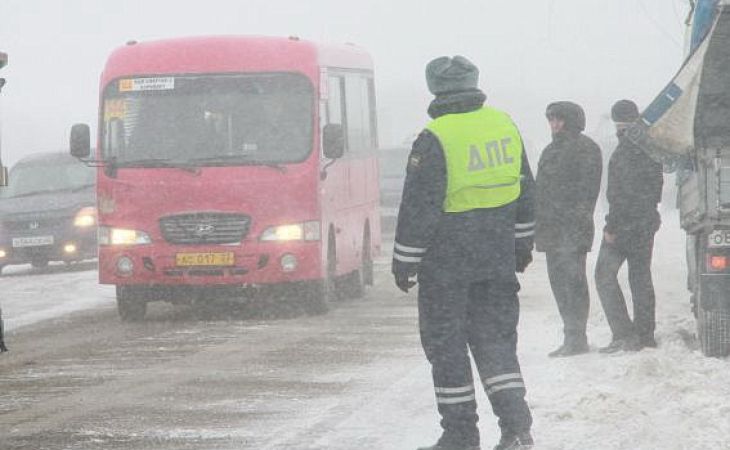 В Алтайском крае перекрыто 2 участка дорог регионального значения