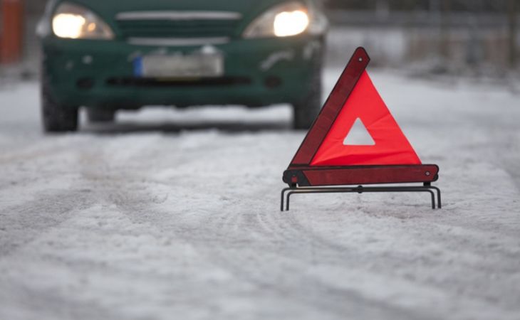 Авария с участием трех легковушек произошла в Барнауле