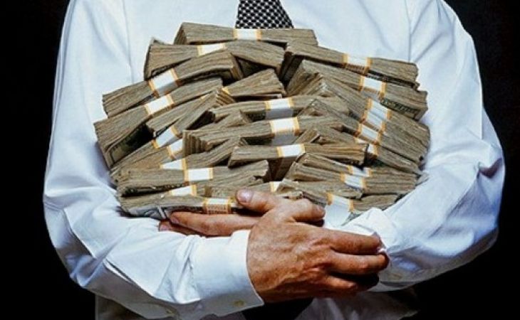 Обнародованы зарплаты российских чиновников за 2016 год