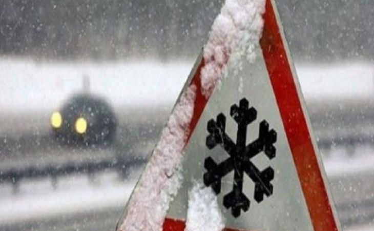 Снег, гололедица и ветер ожидаются в среду в Алтайском крае