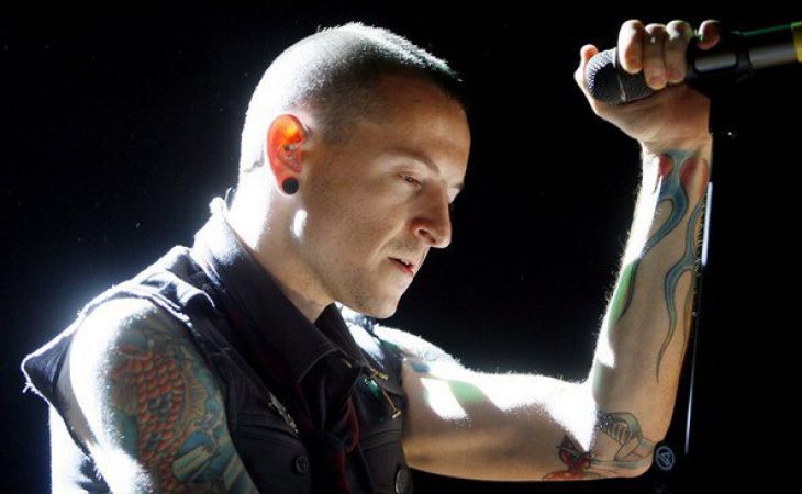 Вокалист группы Linkin Park покончил жизнь самоубийством