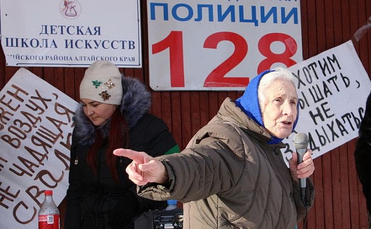 Жители села Первомайское: "Похороните нас на кладбище, а не в отходах на свалке"