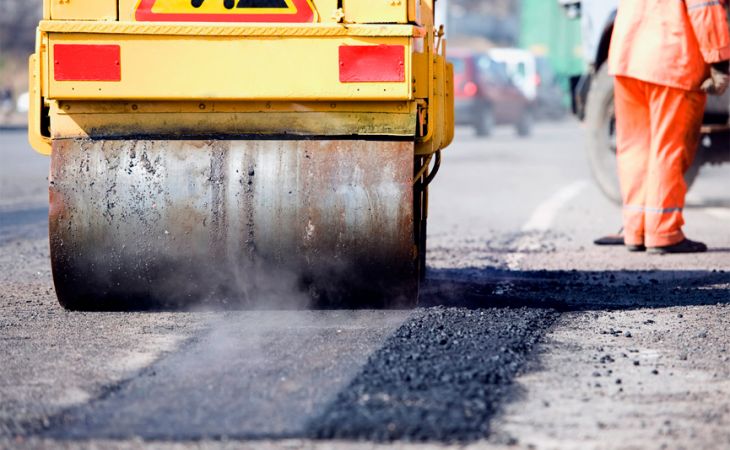 73,3 млн рублей выделено в Алтайском крае на ремонт дорог в этом году