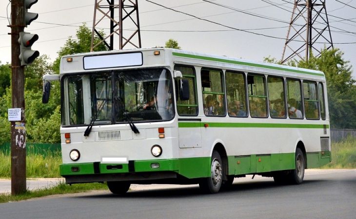 В Барнауле автобус задавил мужчину, лежавшего на дороге