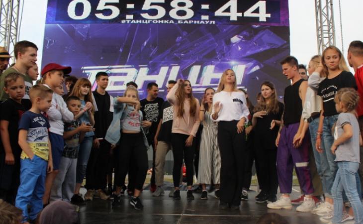 Всероссийская "Танцевальная гонка" прошла в Барнауле