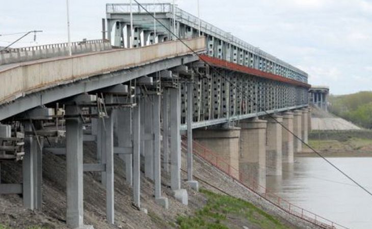 Старый мост через Обь в Барнауле частично перекроют 28 сентября