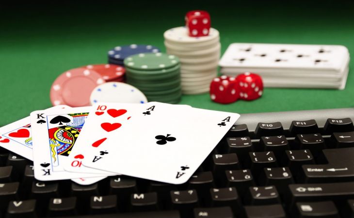 Можно ли стать карточным профессионалом, играя в покер онлайн?