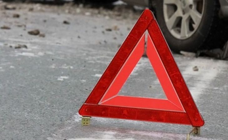 Водитель Honda Stream погиб после столкновения с домом в Бийске
