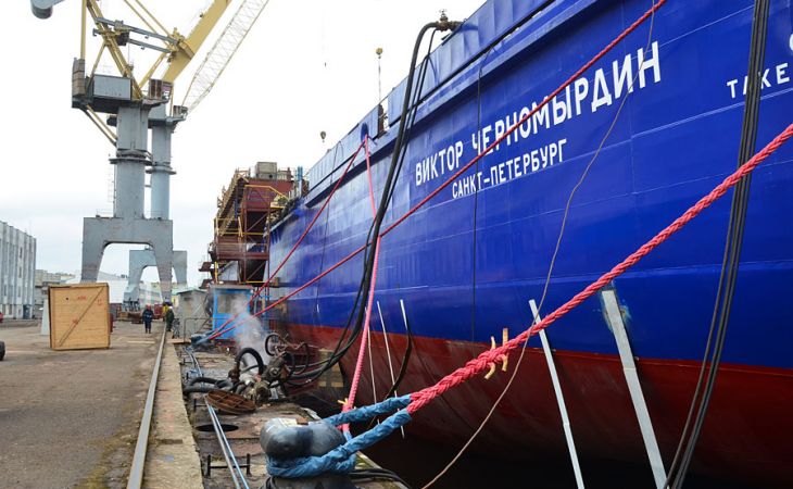 Назван ущерб от пожара на строящемся ледоколе "Виктор Черномырдин"