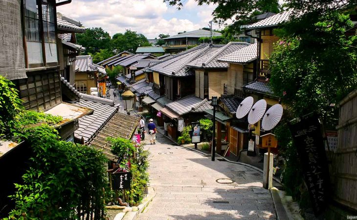 Японцам начали бесплатно раздавать дома в рамках новой соцпрограммы