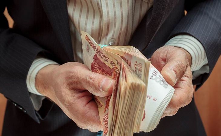 Центробанк заявил о росте реальной зарплаты россиян в 2018 году