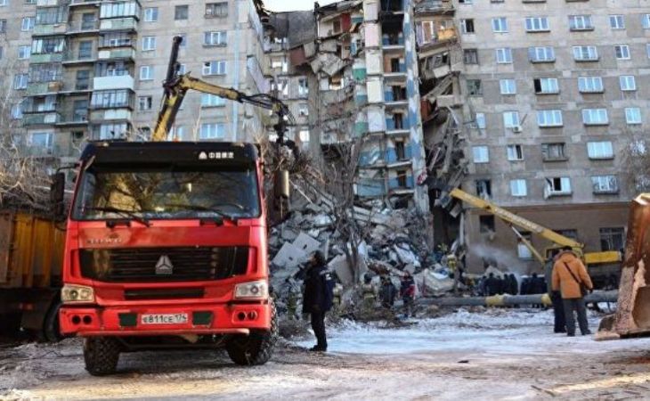 Семь человек погибли в Магнитогорске при обрушении части дома