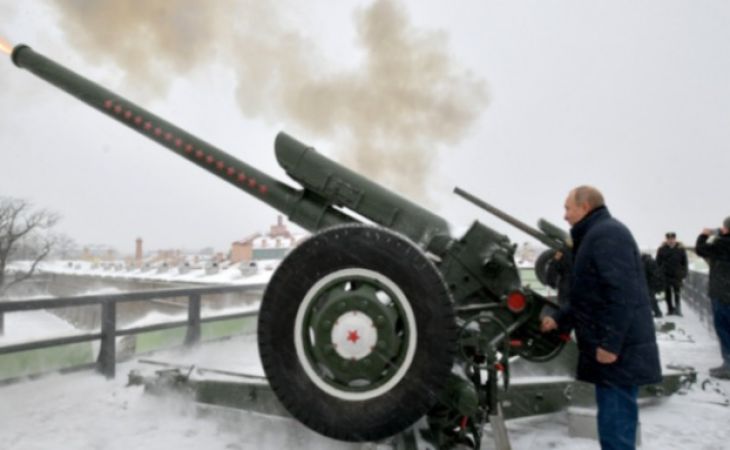 Владимир Путин рассказал, что он получил звание артиллериста