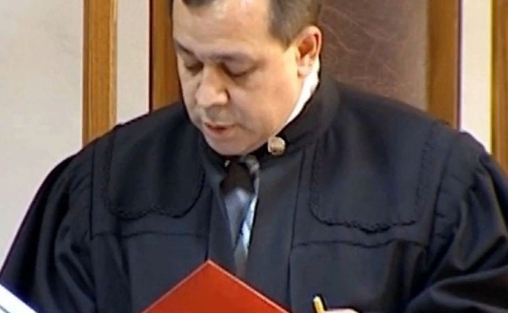"Сколько тебе нужно денег?": пьяный военный судья в Краснодаре сбил девушку и пытался скрыться