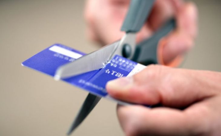 Предельную сумму долга по потребительским кредитам ограничили в России