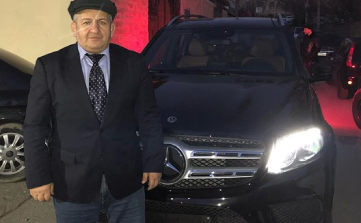 Кадыров подарил отцу Хабиба Нурмагомедова новый внедорожник Mercedes